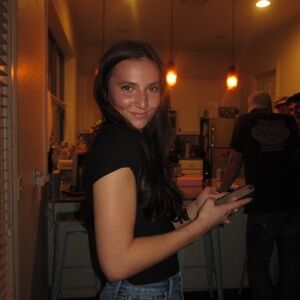 Meet your Posher, Gabriella